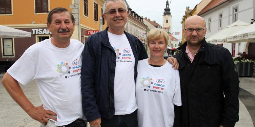 Cakovec – Sindikati najavili kako su prikupili dovoljno potpisa za referendum o outsourcingu. Photo: Vjeran Zganec Rogulja/PIXSELL Autor Vjeran Zganec Rogulja/PIXSELL Ključne riječi zakon, sindikati, potpisi, Gesetz, sindikati, Zeljko Stipic, LAW, outso Cakovec – Sindikati najavili kako su prikupili dovoljno potpisa za referendum o outsourcingu. Photo: Vjeran Zganec Rogulja/PIXSELL Autor Vjeran Zganec Rogulja/PIXSELL Ključne riječi zakon, sindikati, potpisi, Gesetz, sindikati, Zeljko Stipic, LAW, outso
