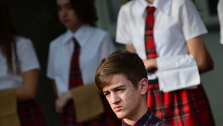 Kazališna udruga “Igrajmo se” predstavila je dramsku igru “Coffee to go” u atriju Gradske knjižnice Zadar