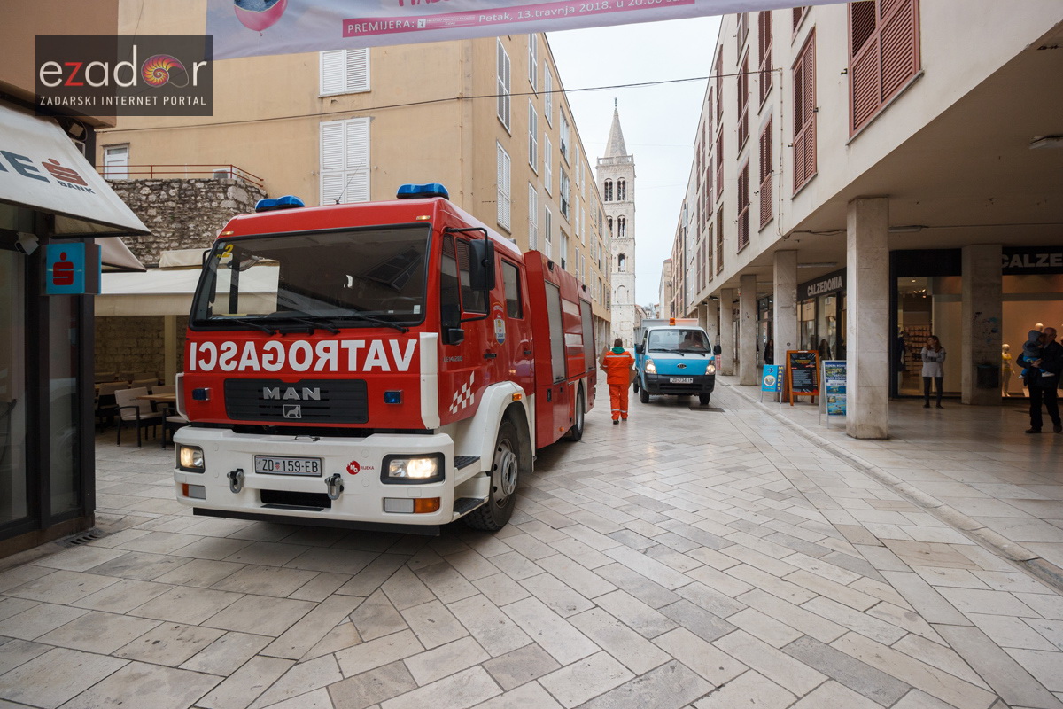 Đir po gradu, ponedjeljak 9. travnja 2018. Đir po gradu, ponedjeljak 9. travnja 2018.
