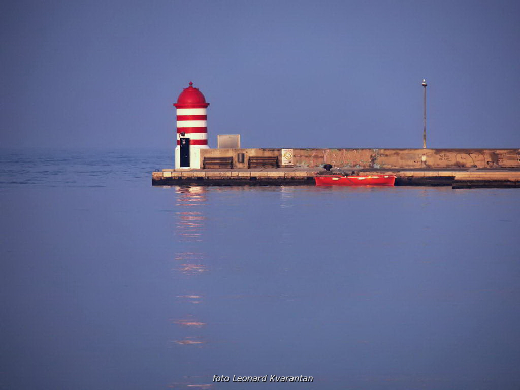 Magla promijenila uobičajene prizore grada i okolice, Foto: Leonard Kvarantan Magla promijenila uobičajene prizore grada i okolice, Foto: Leonard Kvarantan