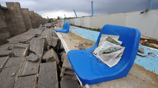 Rastane, Zadar, 301112.
Jako jugo koje je zadnja dva dana puhalo na zadarskom podrucju, srusilo je veliki dio tribine nogometnog stadiona u Rastanima.
Foto: Luka Gerlanc / CROPIX Rastane, Zadar, 301112.
Jako jugo koje je zadnja dva dana puhalo na zadarskom podrucju, srusilo je veliki dio tribine nogometnog stadiona u Rastanima.
Foto: Luka Gerlanc / CROPIX