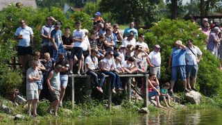 Na Preloskoj Marini odrzana tradicionalna utrka starih ladji, Lov na labudje pero. Photo: Vjeran Zganec Rogulja/PIXSELL Na Preloskoj Marini odrzana tradicionalna utrka starih ladji, Lov na labudje pero. Photo: Vjeran Zganec Rogulja/PIXSELL