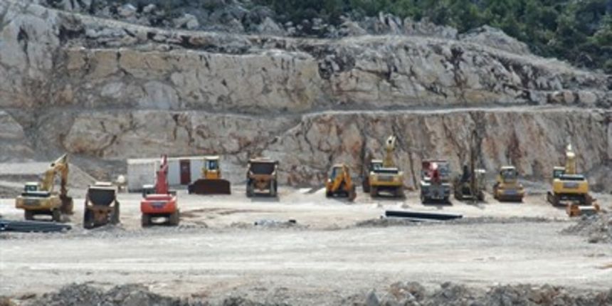 radovi na cesti (foto: Tportal) radovi na cesti (foto: Tportal)