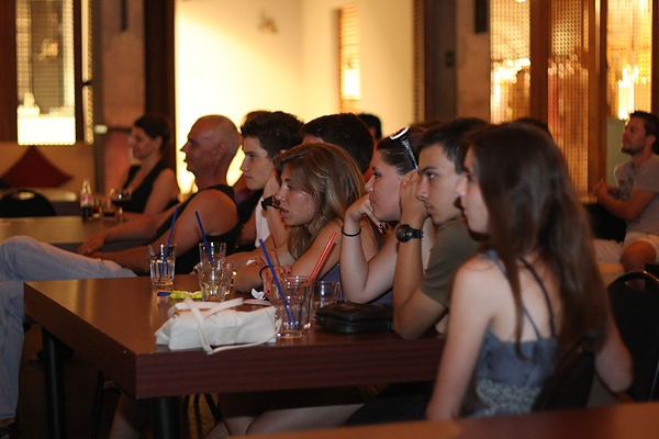 Arsenal : Večer stand up komedije (Saša Čuka)