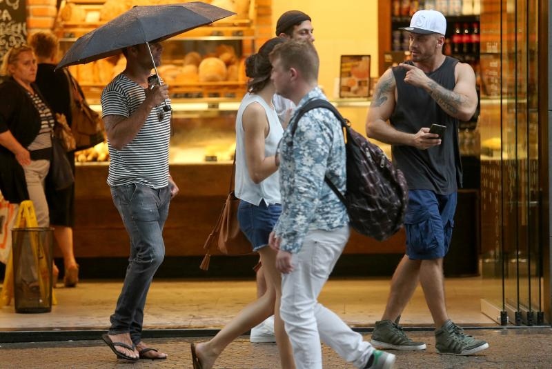 Zagreb: Ricky Martin prošetao gradom u društvu partnera Jwana i Viktora Drage Zagreb: Ricky Martin prošetao gradom u društvu partnera Jwana i Viktora Drage