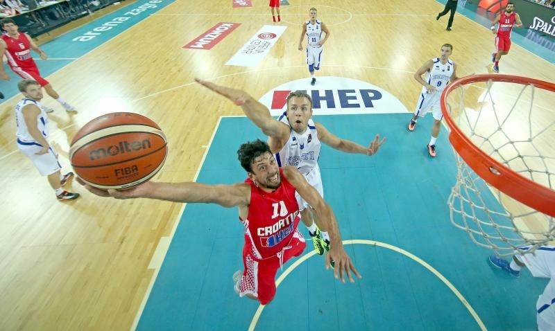 Arena Zagreb, Zagreb – Pripremni turnir za EuroBasket 2015., Hrvatska – Estonija. Photo: Igor Kralj i Marko Lukunic/PIXSELL Arena Zagreb, Zagreb – Pripremni turnir za EuroBasket 2015., Hrvatska – Estonija. Photo: Igor Kralj i Marko Lukunic/PIXSELL