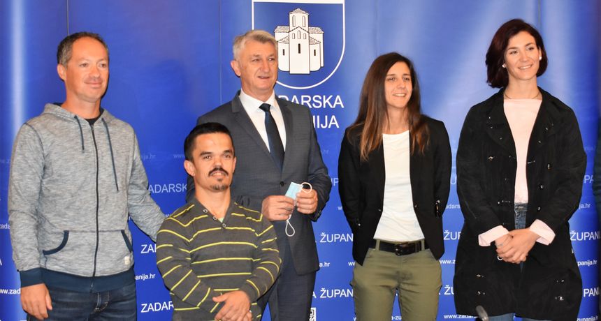Božidar Longin primio srebrne jediličarke i atletičara Gašpara