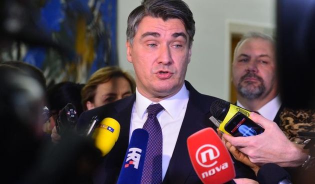 Zagreb – Konzultacije stranaka i koalicija kod predsjednice Kolinda Grabar Kitarovic.Dolazak koalicija Hrvatska raste, Zoran Milanovic, Vesna Pusic, Silvano Hrelja i Nensi Tireli. Photo: Marko Prpic/PIXSELL