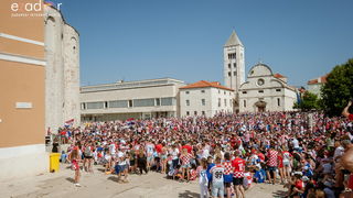 Navijačko ludilo u Zadru za vrijeme i nakon finala Svjetskog prvenstva Navijačko ludilo u Zadru za vrijeme i nakon finala Svjetskog prvenstva