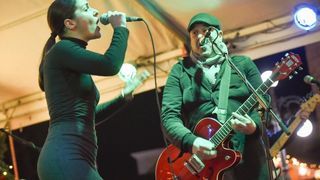 Advent u Zadru: Neponovljivi Neno Belan ponovo oduševio Zadrane. Foto: Dino Stanin/PIXSELL Advent u Zadru: Neponovljivi Neno Belan ponovo oduševio Zadrane. Foto: Dino Stanin/PIXSELL