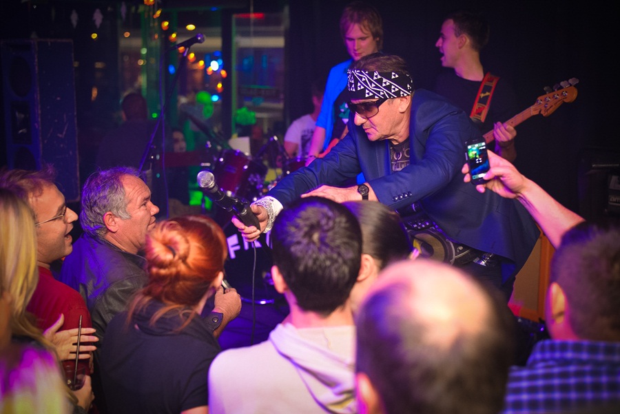 Jura Stublić & Film u Maraschino baru ; foto Iva Perinčić Jura Stublić & Film u Maraschino baru ; foto Iva Perinčić