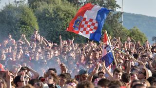 Tisuće Zadrana na Forumu navijalo za Vatrene u finalu Svjetskog prvenstva Tisuće Zadrana na Forumu navijalo za Vatrene u finalu Svjetskog prvenstva