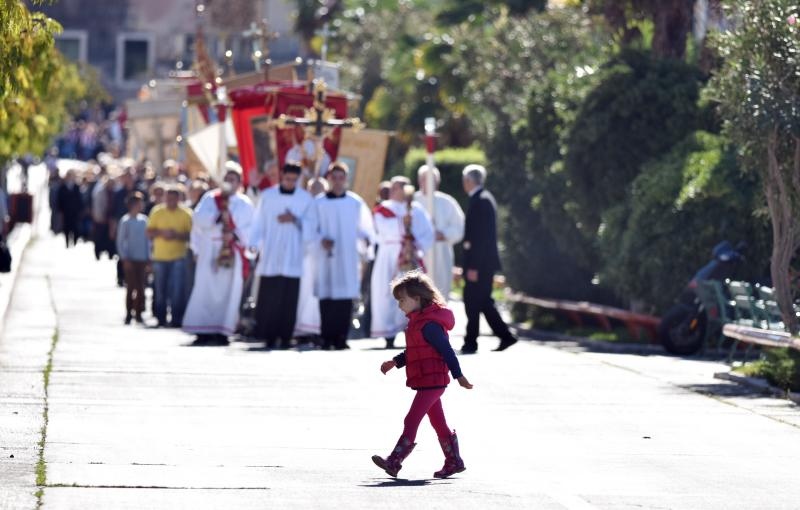 Šibenik: Velikim misnim slavljem i procesijom proslavljen blagdan Sv. Mihovila, Photo: Hrvoje Jelavić/PIXSELL