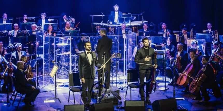 2CELLOS uz Kraljevsku filharmoniju u Londonu promovirali novi album “Score”! 2CELLOS uz Kraljevsku filharmoniju u Londonu promovirali novi album “Score”!