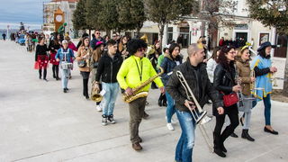Paški zimski karneval 2017.- Maškarane skupine u karnevalskoj povorci Paški zimski karneval 2017.- Maškarane skupine u karnevalskoj povorci