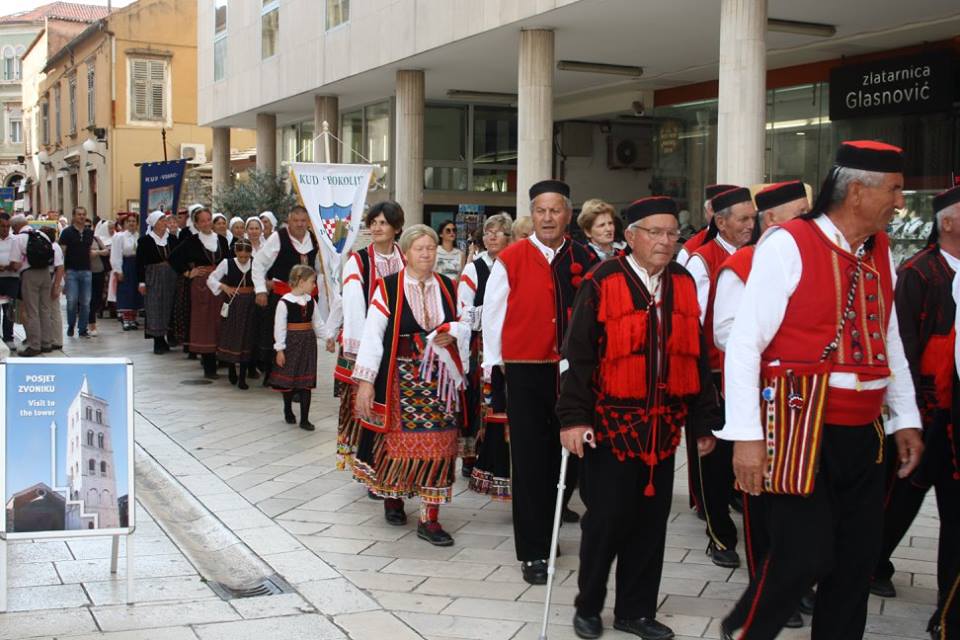 smotra folklora; etno dani