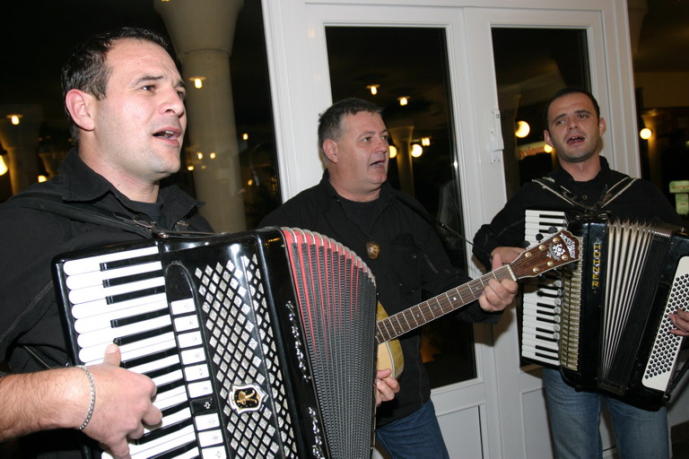 Hotel Vicko Starigrad nagrada Adrian 15.11.2007. Hotel Vicko Starigrad nagrada Adrian 15.11.2007.