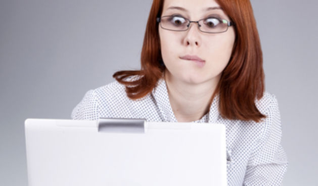 Računalo, kompjuter, facebook (Metro-portal.hr)