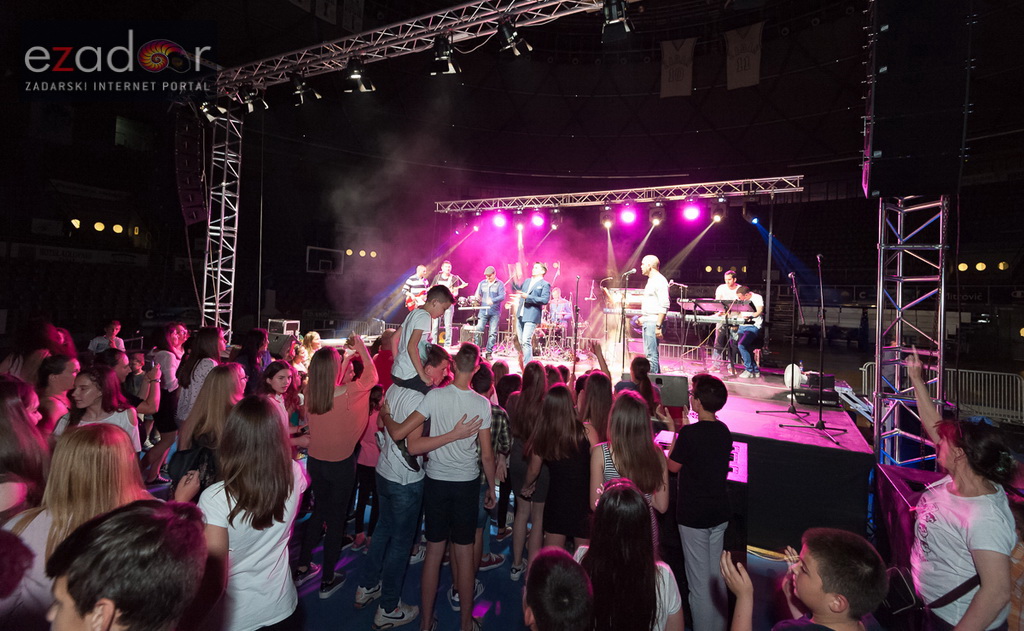 Humanitarni koncert “Pjesmom za Petru” u dvorani Krešimir Ćosić