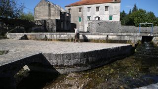 Nakon potresa presušio izvor Vrljike u Proložcu Nakon potresa presušio izvor Vrljike u Proložcu