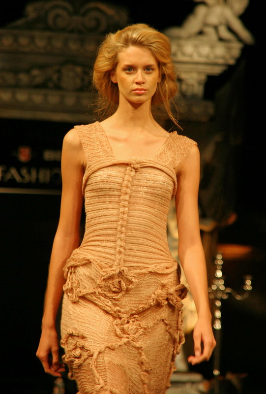 Image 1174743 (auto)