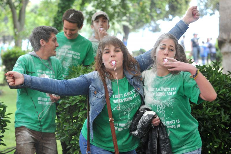 Ludijada zadarskih maturanata 16. svibnja 2014. Foto: Filip Brala/PIXSELL Ludijada zadarskih maturanata 16. svibnja 2014. Foto: Filip Brala/PIXSELL