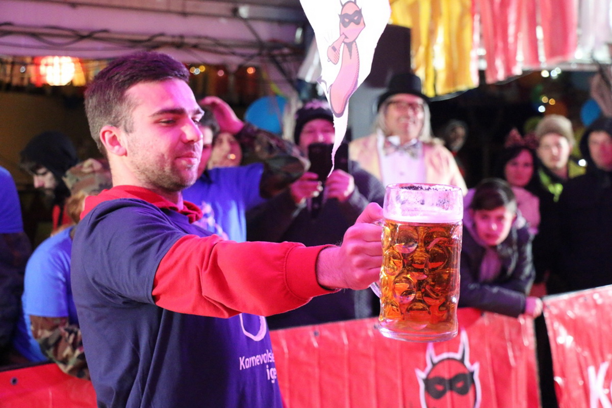 Karnevalske igre: Slovenski “lopovi” odnijeli pregršt zlata s Vira