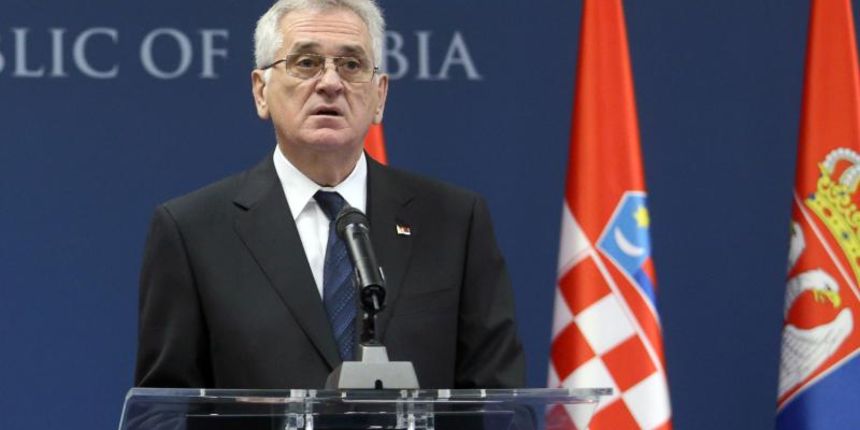 16.10.2013., Beograd, Srbija – Prvi sluzbeni posjet Ive Josipovica Srbiji. Nakon zavrsenog sastanka, predsjednici Hrvatske i Srbije dali su izjave za medije u Palaci Srbije, tomislav nikolic. Photo: Zeljko Lukunic/PIXSELL 16.10.2013., Beograd, Srbija – Prvi sluzbeni posjet Ive Josipovica Srbiji. Nakon zavrsenog sastanka, predsjednici Hrvatske i Srbije dali su izjave za medije u Palaci Srbije, tomislav nikolic. Photo: Zeljko Lukunic/PIXSELL