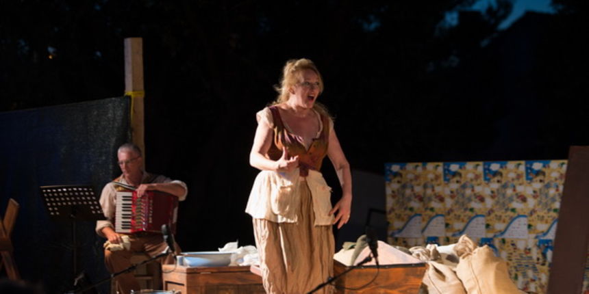 Svečano otvorenje 1. Olipskog ljetnog festivala 10. srpnja 2016. Svečano otvorenje 1. Olipskog ljetnog festivala 10. srpnja 2016.