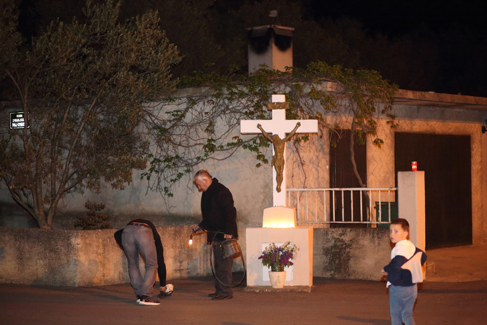 Tradicionalna procesija Velikog petka u sv. Roku