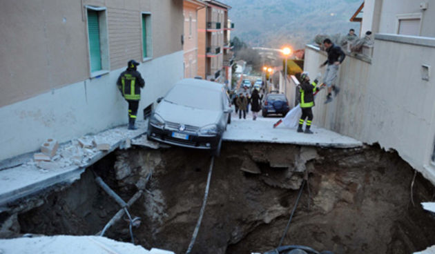 Potres u LAquili (Foto: lastampa.it)