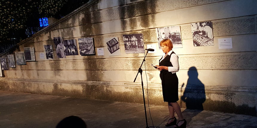 Forum žena SDP organizirao izložbu fotografija i projekciju filma “Bile jednom zadarske radnice” Forum žena SDP organizirao izložbu fotografija i projekciju filma “Bile jednom zadarske radnice”