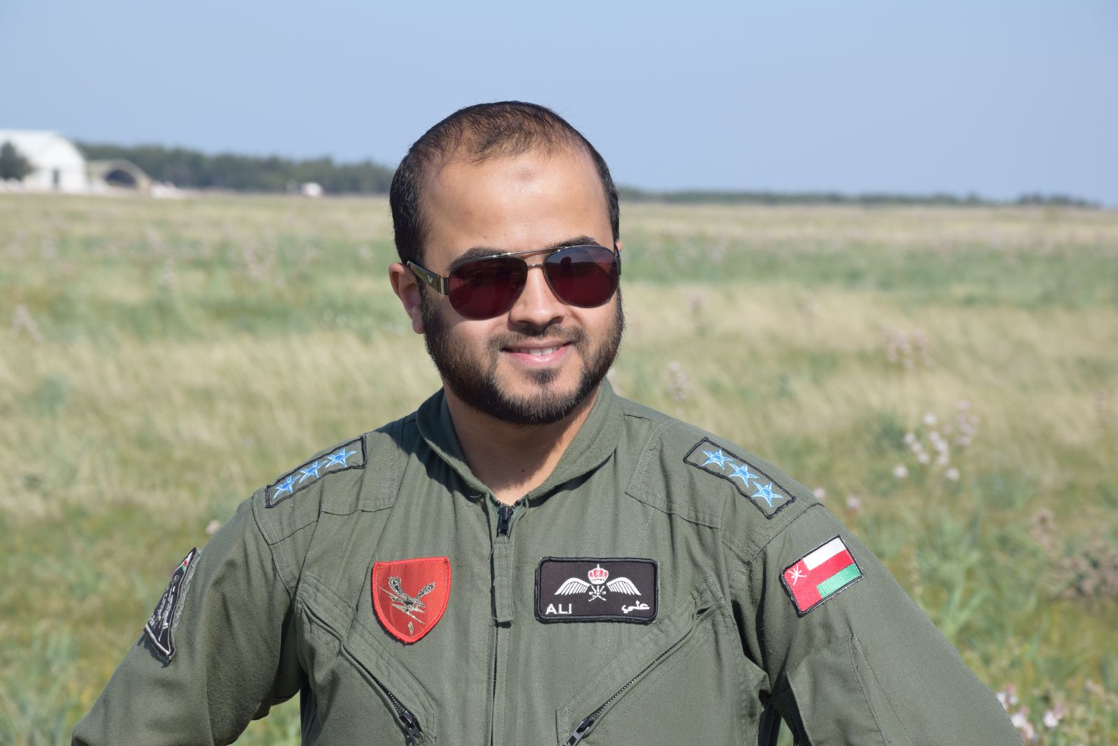 Prvi samostalni letovi omanskih pilota Prvi samostalni letovi omanskih pilota