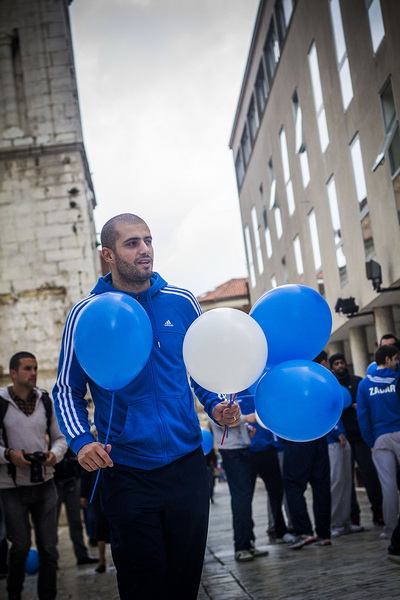 Druženje s košarkašima Zadra u Caffe baru Forum, Foto: Mia Čop Druženje s košarkašima Zadra u Caffe baru Forum, Foto: Mia Čop