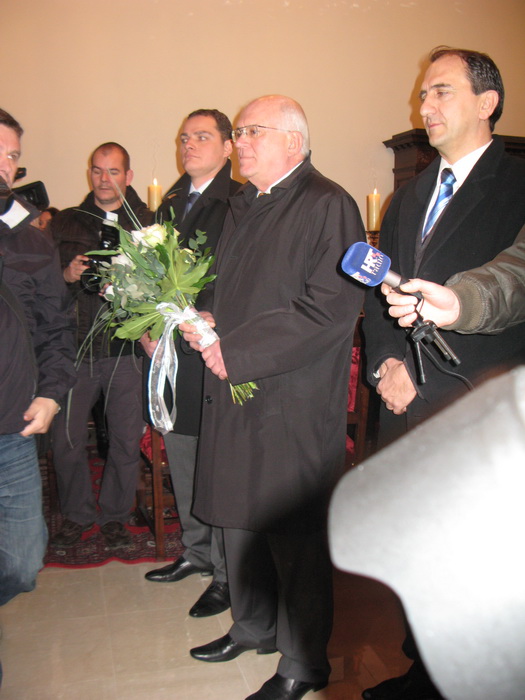 Image 924131 (auto) Image 924131 (auto)