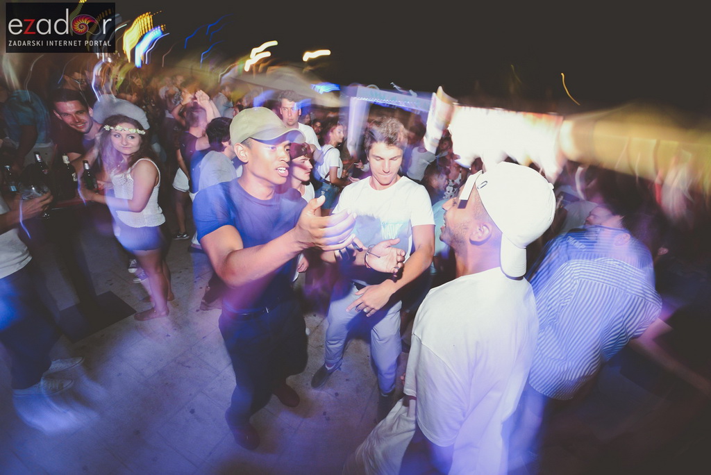 Salsa četvrtkom i after uz DJ Em Bee @ Svarog Bar