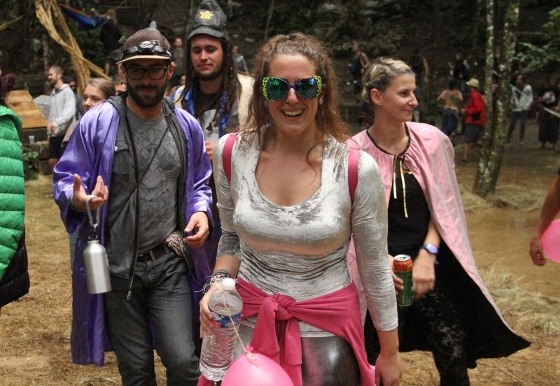 20.08.2015., Slunj – U Primislju kod Slunja vec tradicionalno odrzava se Momento Demento Psychedelic Music and Art festival koji je ove godine posjetio oko 6 tisuca ljubitelja ove vrste zabave. Posjetitelji su dosli iz cijele Europe, Amerike, Brazila. F 20.08.2015., Slunj – U Primislju kod Slunja vec tradicionalno odrzava se Momento Demento Psychedelic Music and Art festival koji je ove godine posjetio oko 6 tisuca ljubitelja ove vrste zabave. Posjetitelji su dosli iz cijele Europe, Amerike, Brazila. F