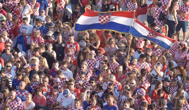 Zadar dočekao svoje Vatrene: Sve generacije okupile se na Forumu