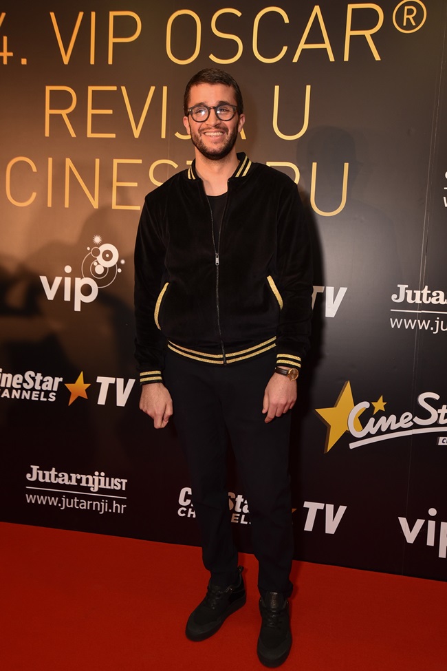 Hrvatski dizajneri odjenuli poznate dame za red carpet premijeru filma “Oblik vode” Hrvatski dizajneri odjenuli poznate dame za red carpet premijeru filma “Oblik vode”