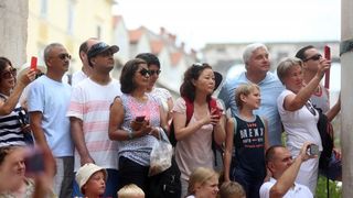 Split: Svakog dana car Dioklecijan i njegova supruga Priska pozdravljaju građane