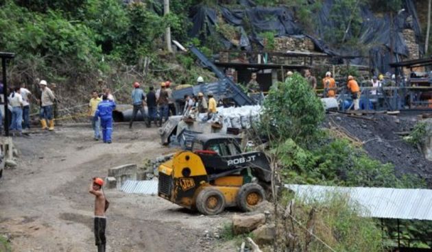 Rudari zarobljeni u rudniku u Kolumbiji