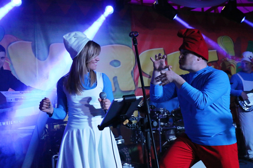 Virske maškare: Nedjelja u znaku zvijezdice Meri, Tota i Tempo Banda