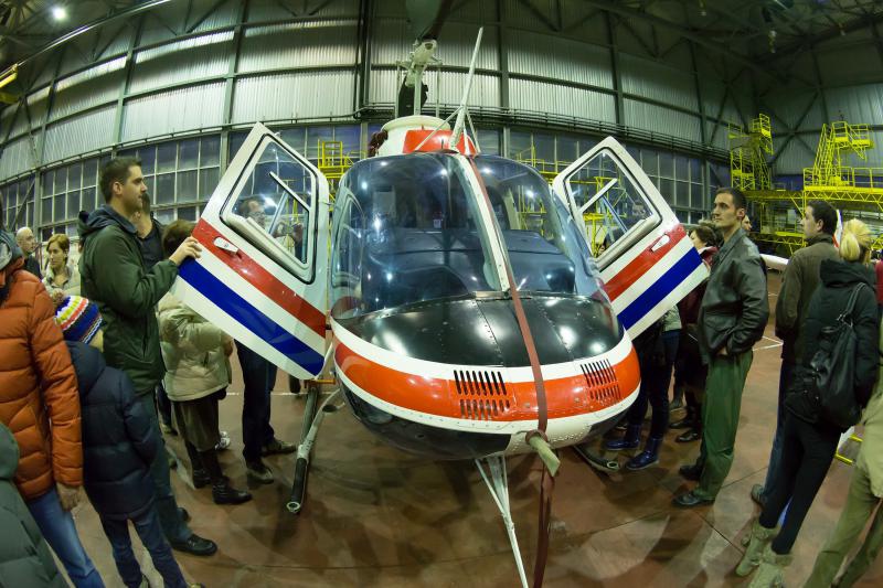 Noć otvorenih vrata u zrakoplovnoj bazi Zemunik, Foto: Dino Stanin/PIXSELL Noć otvorenih vrata u zrakoplovnoj bazi Zemunik, Foto: Dino Stanin/PIXSELL