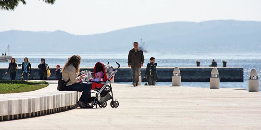 Image 1108855 (auto) Image 1108855 (auto)