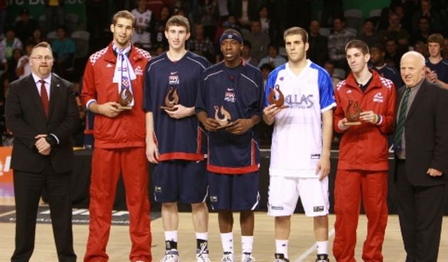 Mario Delaš, Gordon Hayward, Toni Prostran