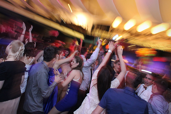 Maturalna večer Gimnazije Vladimira Nazora (foto:Saša Čuka) Maturalna večer Gimnazije Vladimira Nazora (foto:Saša Čuka)