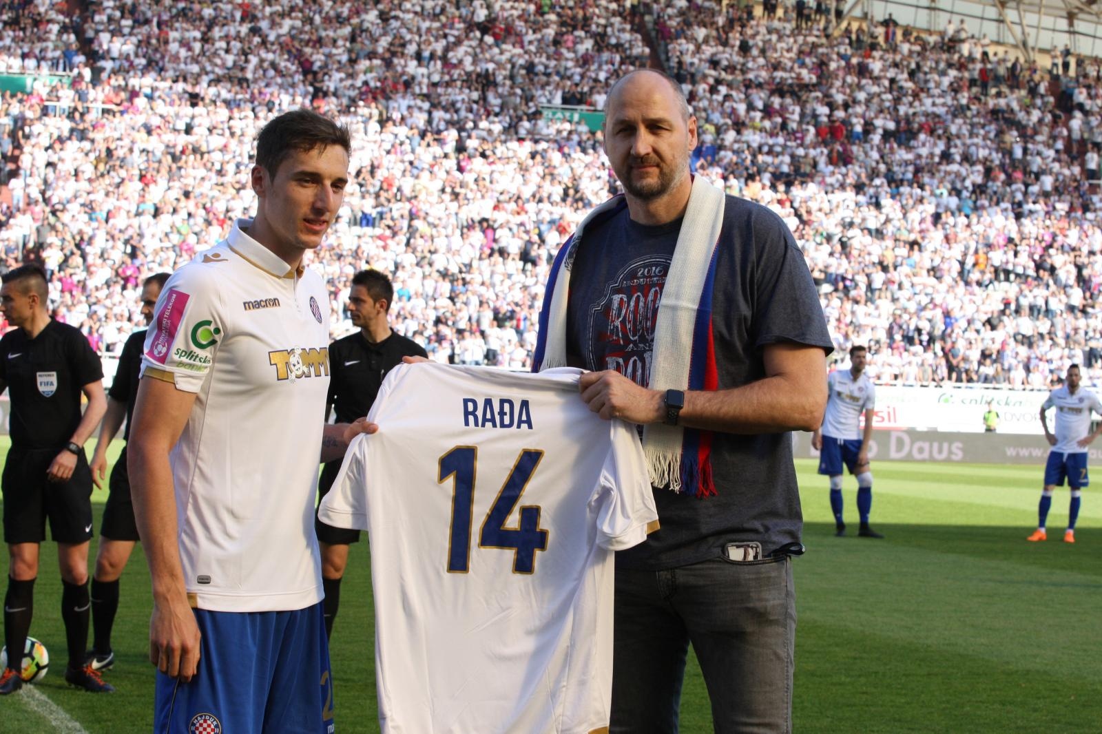 22. travnja 2018: HNK Hajduk – GNK Dinamo 1-2 22. travnja 2018: HNK Hajduk – GNK Dinamo 1-2