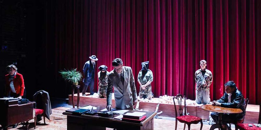 “Pad” Mirana Kurspahića premijerno u ZKM- “Pad” Mirana Kurspahića premijerno u ZKM-