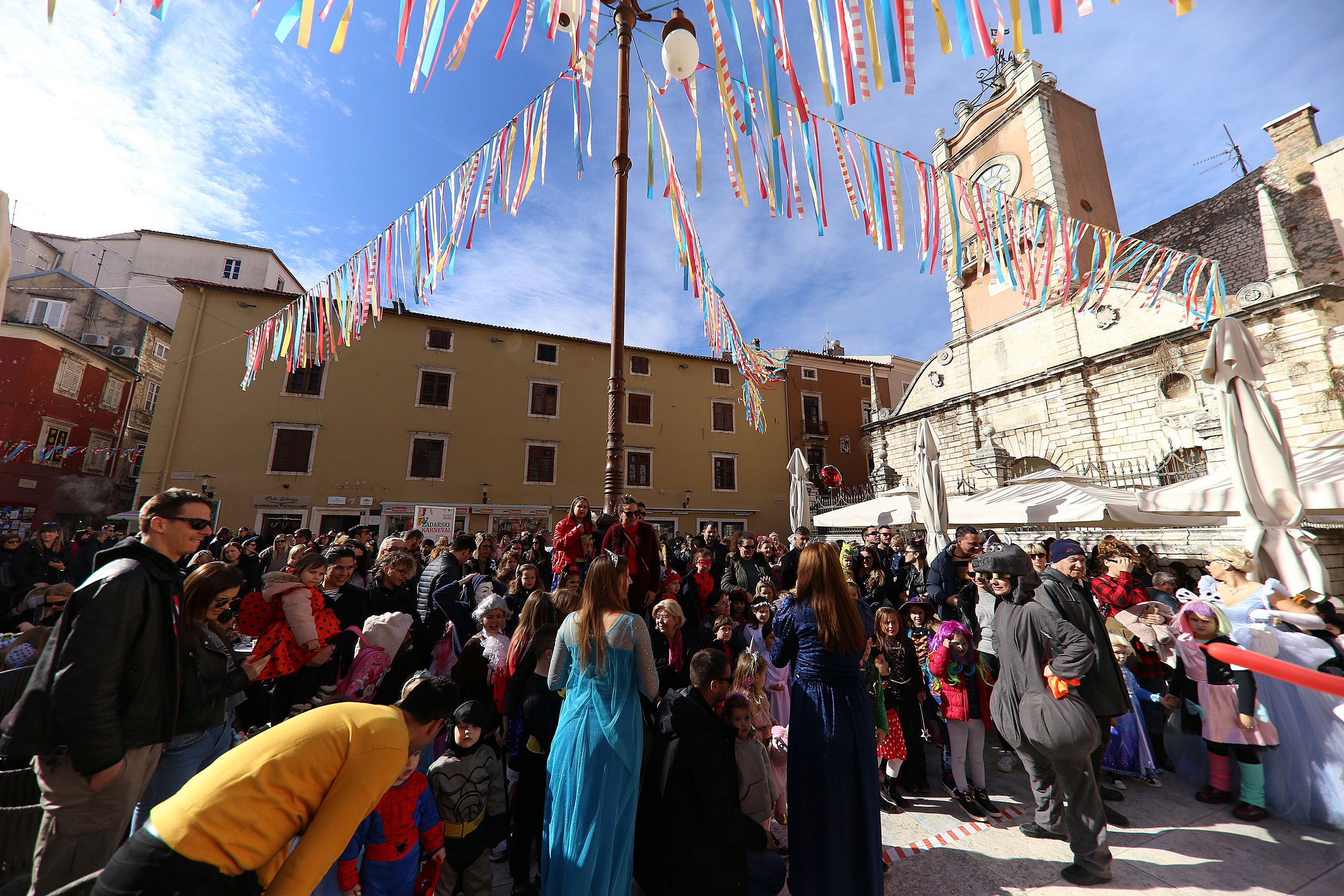 “Šareni Maskograd”: Dječji karneval na Narodnom trgu