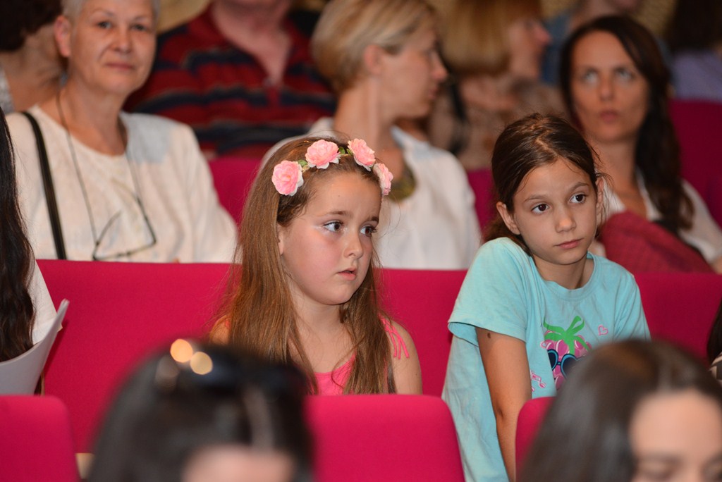 Donatolina u Kazalištu lutaka: “Mareta tamo i nazad”